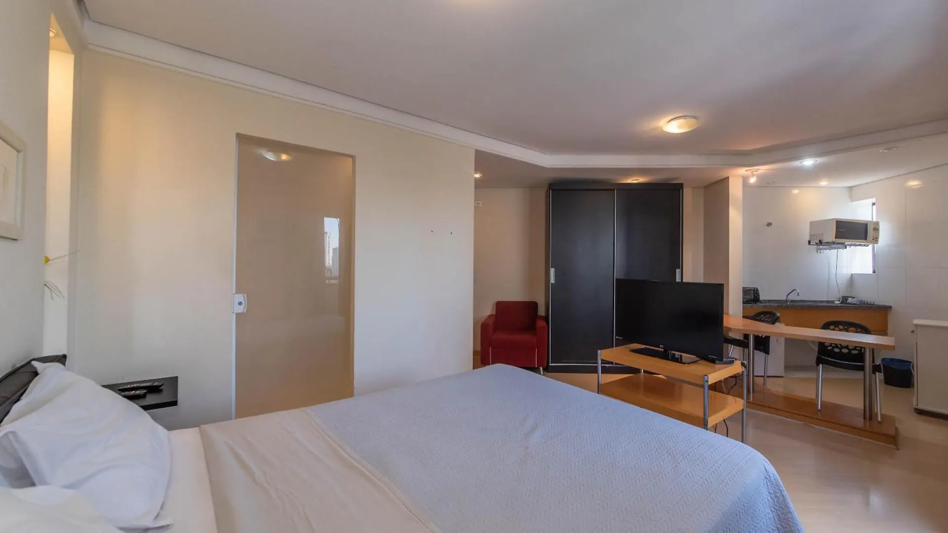 Flat Na Rua Sena Madureira - Bienal Apartman São Paulo
