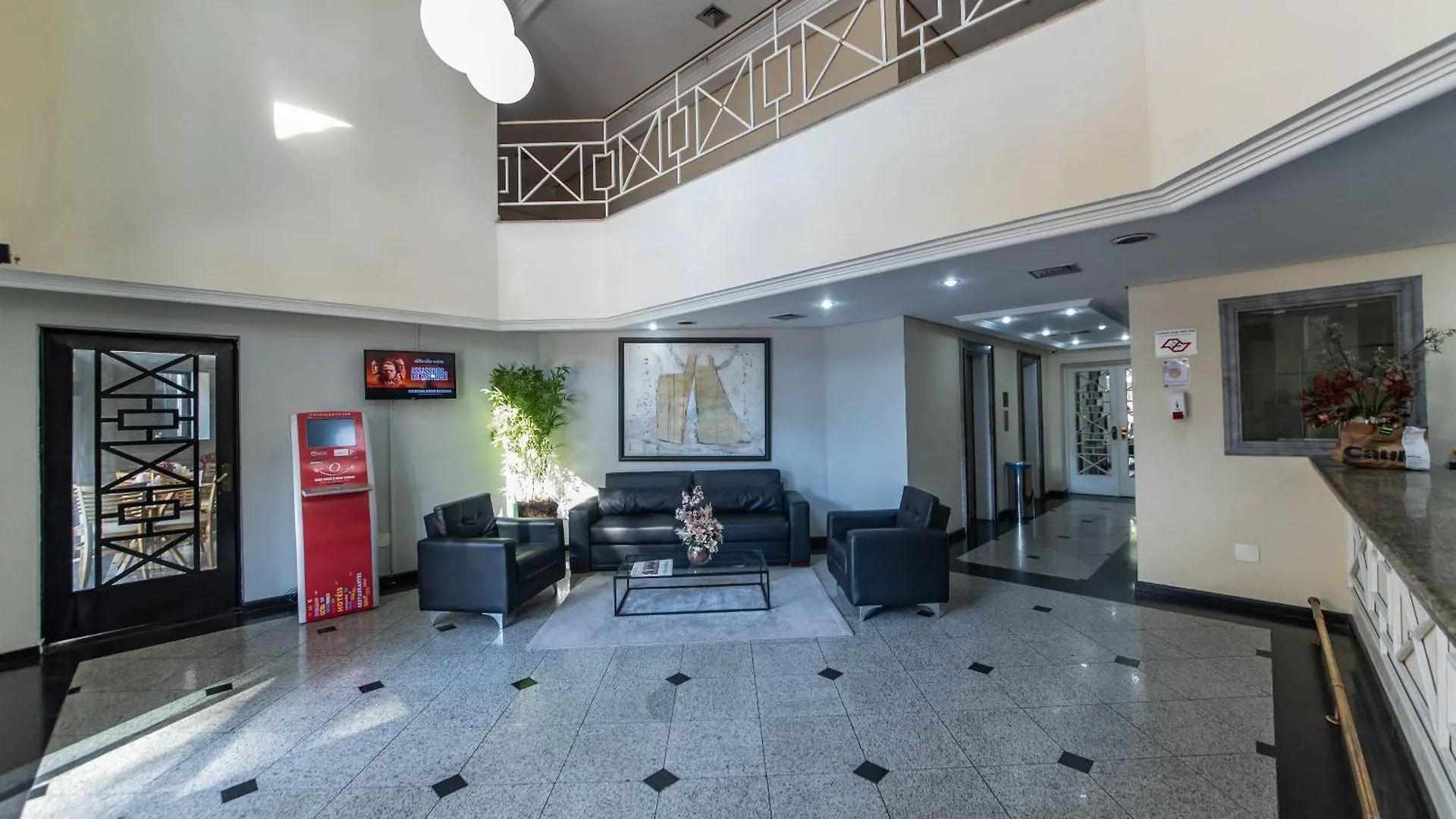 Flat Na Rua Sena Madureira - Bienal Apartman São Paulo